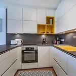 5 Alpe Maritima Seeblick-bergkulisse By Interhome * アンネンハイム