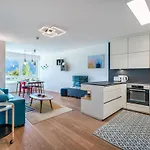 דירה 5 Alpe Maritima Seeblick-bergkulisse By Interhome אננהיים