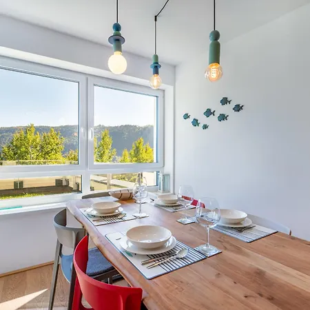Apartamento 5 Alpe Maritima Seeblick-bergkulisse By Interhome