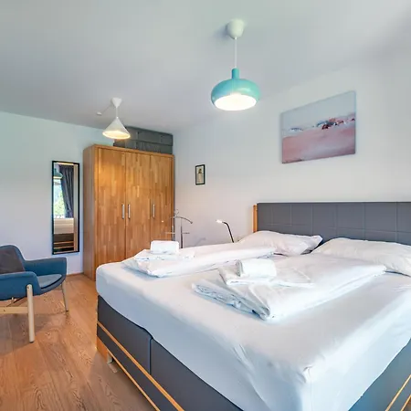 5 Alpe Maritima Seeblick-bergkulisse By Interhome Διαμέρισμα *