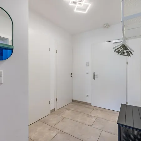 5 Alpe Maritima Seeblick-bergkulisse By Interhome Διαμέρισμα