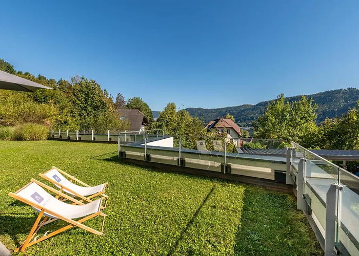 Apartament 5 Alpe Maritima Seeblick-bergkulisse By Interhome *