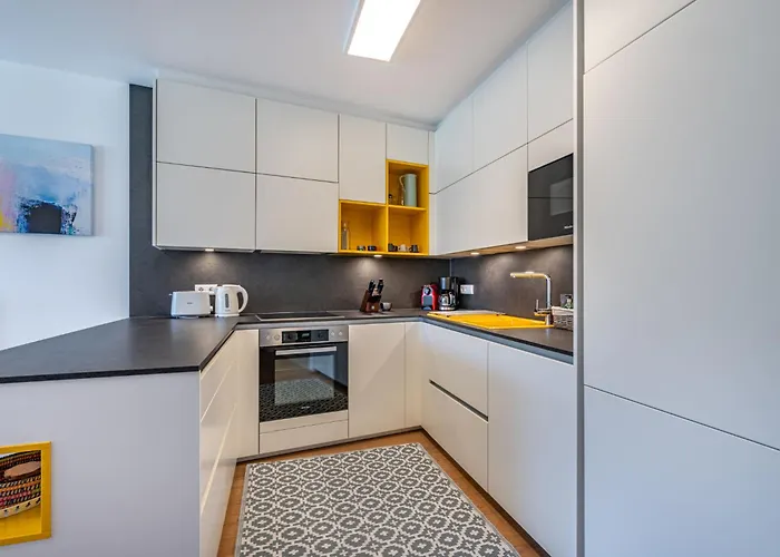 5 Alpe Maritima Seeblick-bergkulisse By Interhome Apartament *