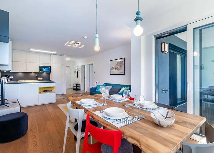 5 Alpe Maritima Seeblick-bergkulisse By Interhome * Annenheim