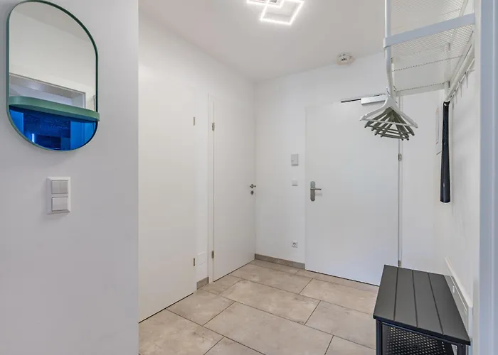 5 Alpe Maritima Seeblick-bergkulisse By Interhome דירה